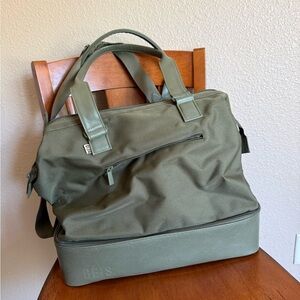 BEIS Mini Weekender Bag in Olive